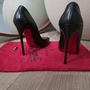 Christian Louboutin KATE sz 36 BLACK Red Bottom heels